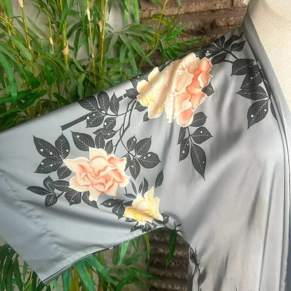 Old Shanghai Vintage Asian Floral Kimono Robe One Size - Picture 6 of 10